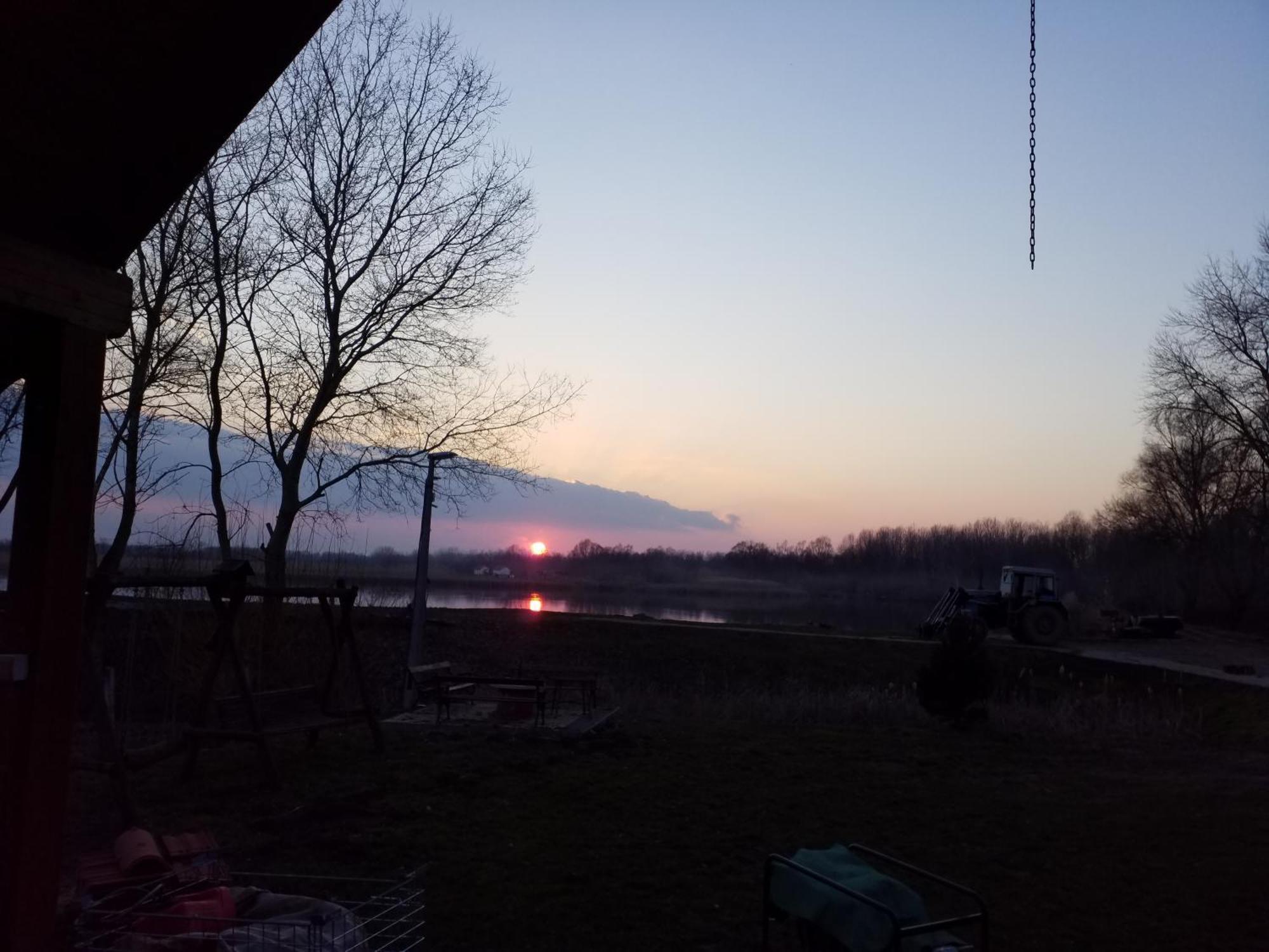 Tómajor Vendégházak Tiszaeszlar Esterno foto